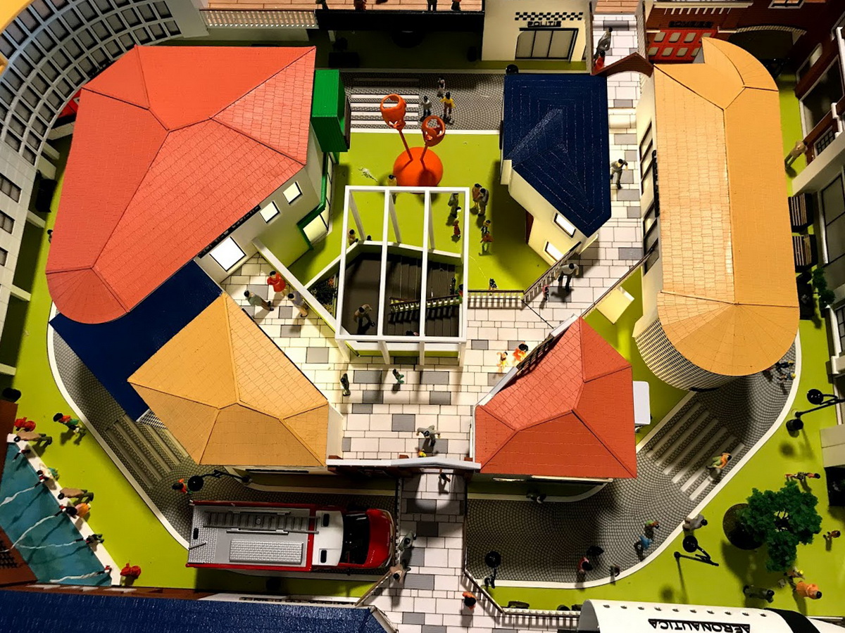maqueta de parque atracciones