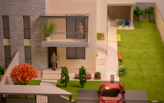 Maqueta de una casa con jardin