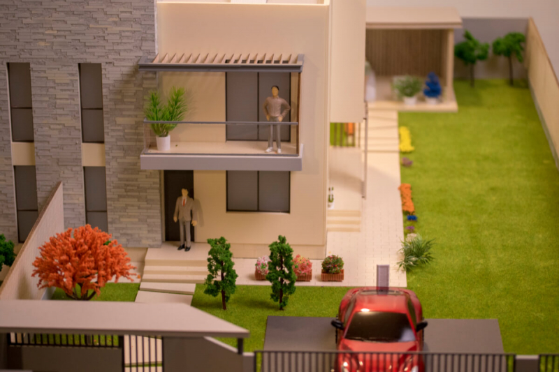 Maqueta de una casa con jardin