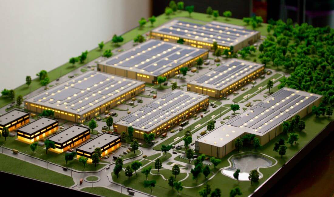 Parque Industrial con paneles solares